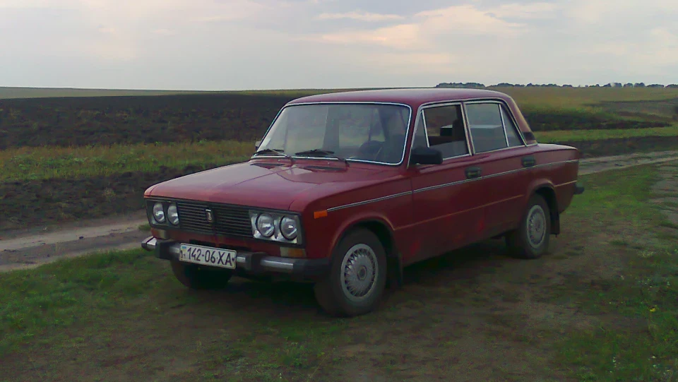 Lada 2106 VISHNA 4