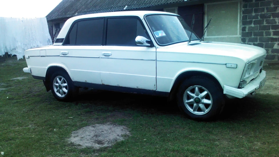 Lada 2106 White Style 2