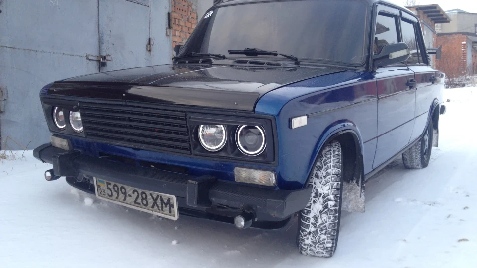 Lada 2106 Хижий синьо-чорний звір 2