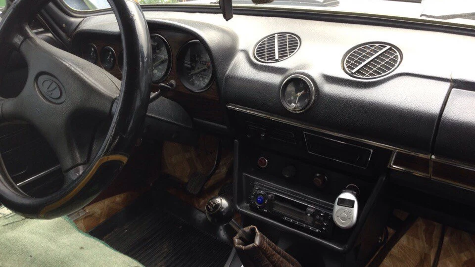 Lada 2106 "Ж-06" 4