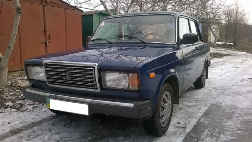 Lada 2107 2