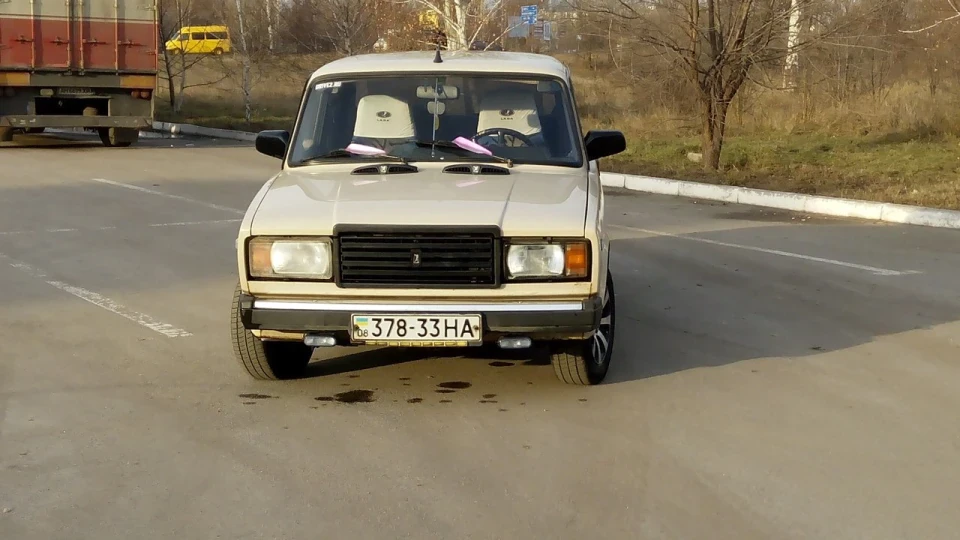 Lada 2107 ツ 4