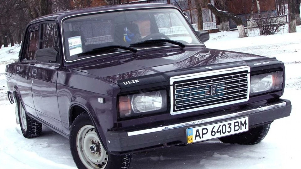 Lada 2107 5
