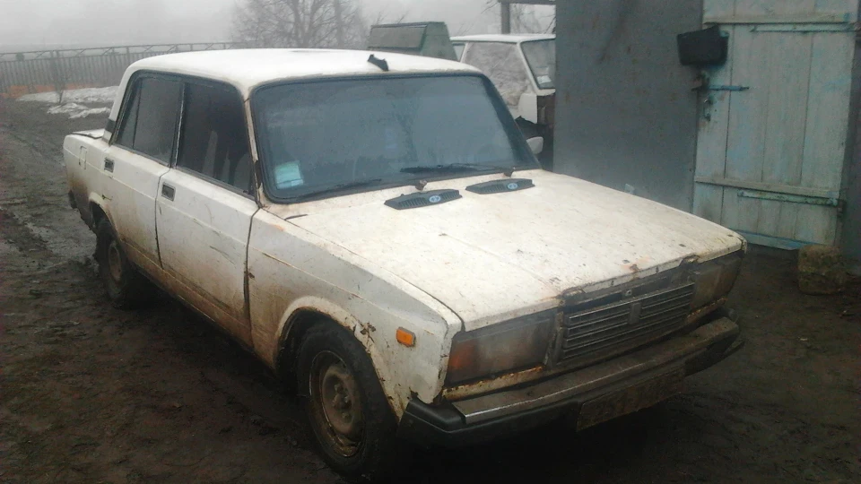 Lada 2107 5