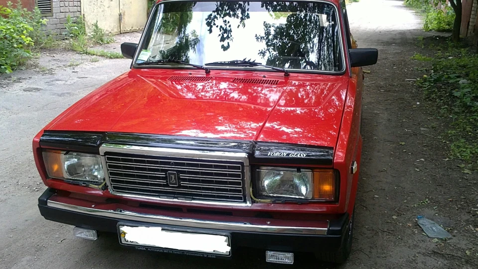 Lada 2107 2