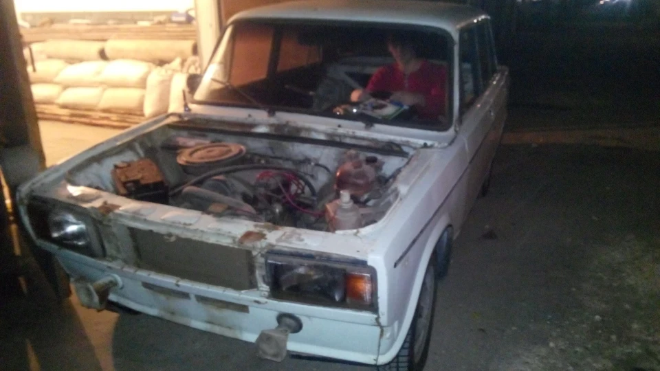 Lada 2107 4