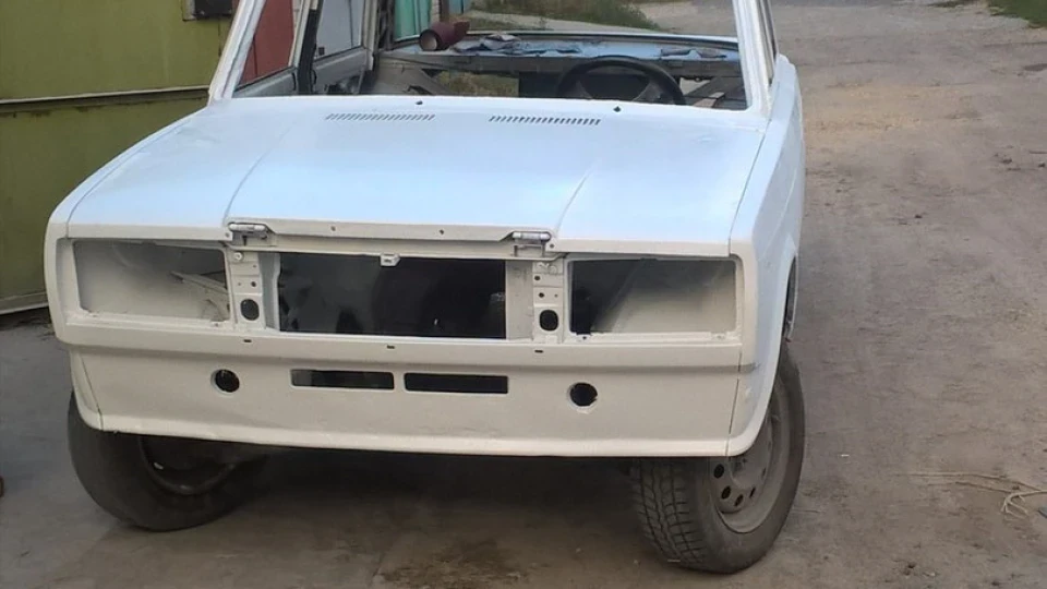 Lada 2107 5