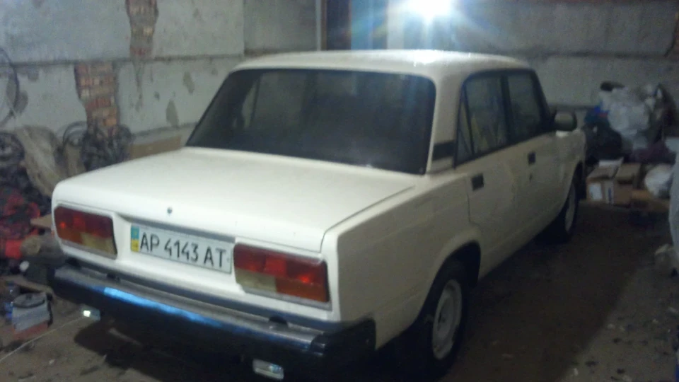 Lada 2107 2