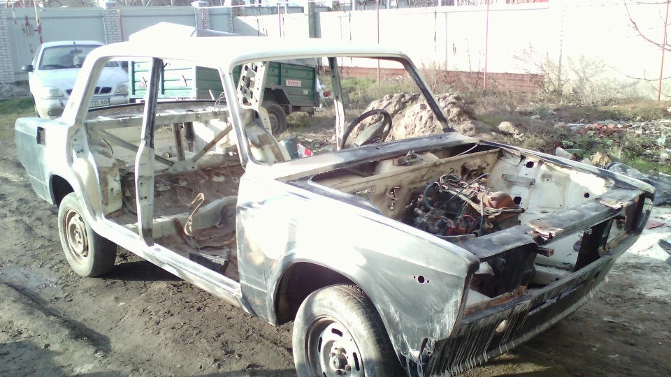 Lada 2107 5