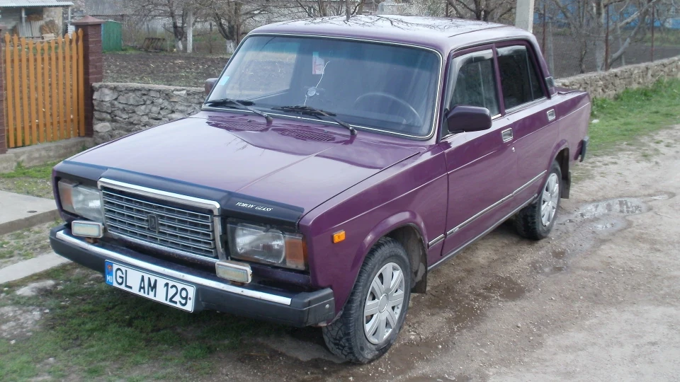 Lada 2107 5