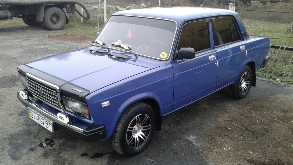 Lada 2107 3