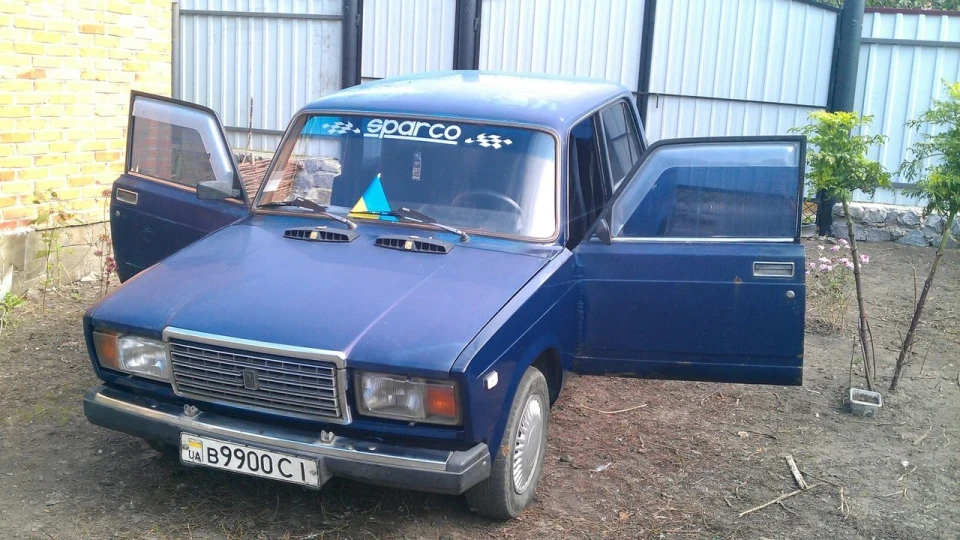 Lada 2107 5