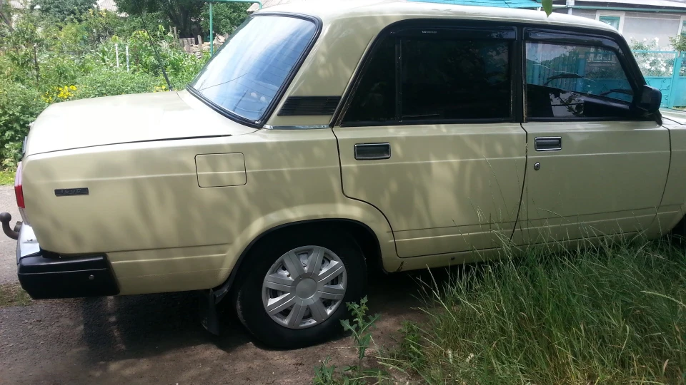 Lada 2107