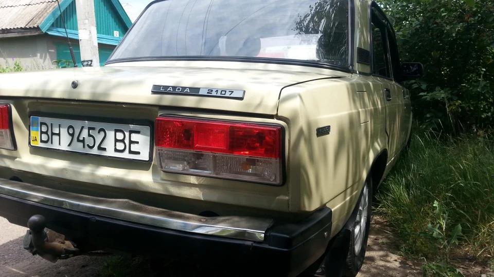 Lada 2107 3
