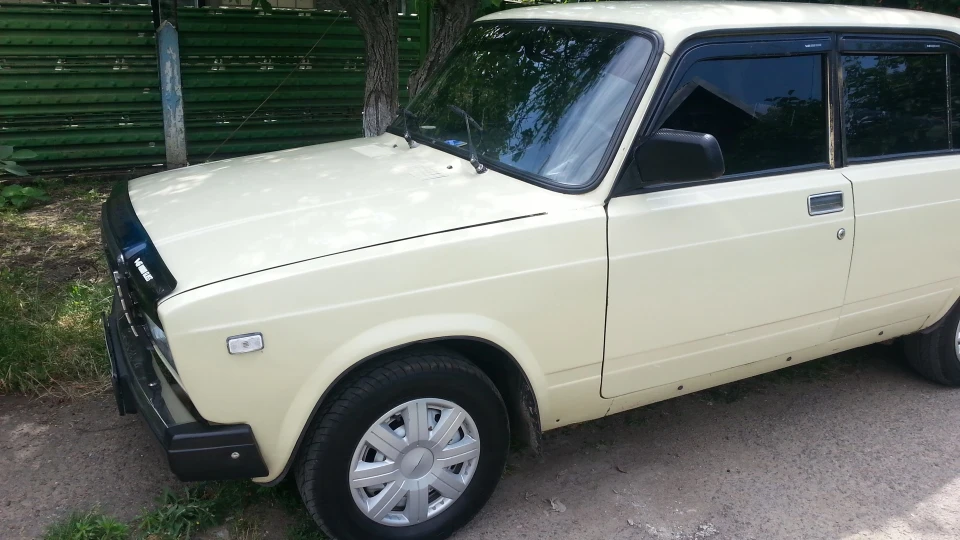 Lada 2107 5