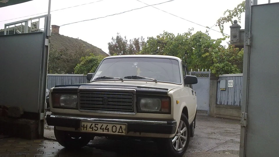 Lada 2107 5