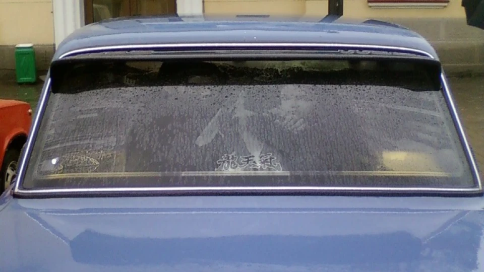 Lada 2107 2
