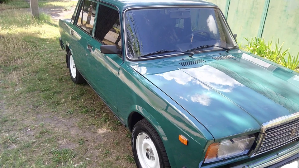 Lada 2107 2
