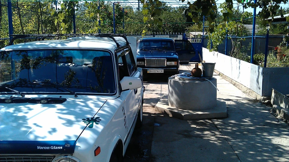 Lada 2107 2