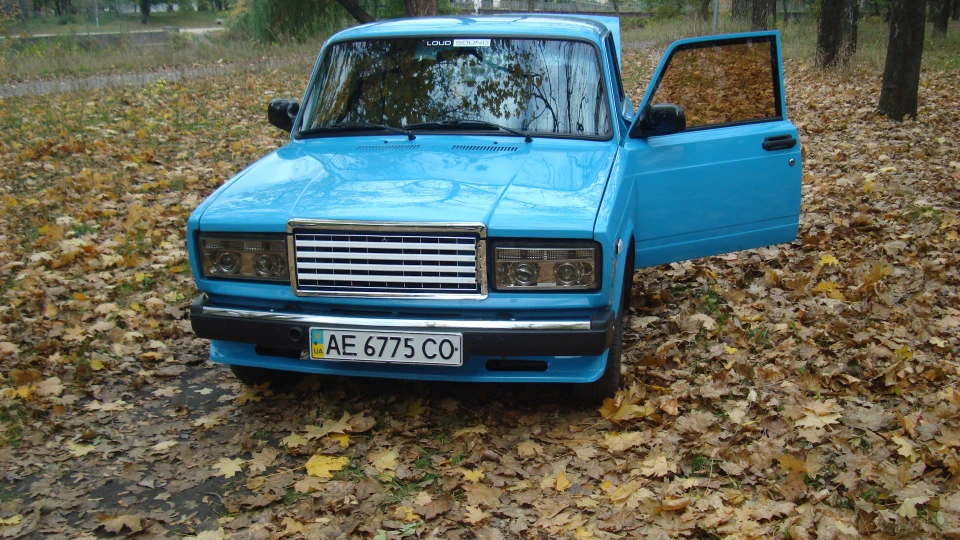 Lada 2107 2