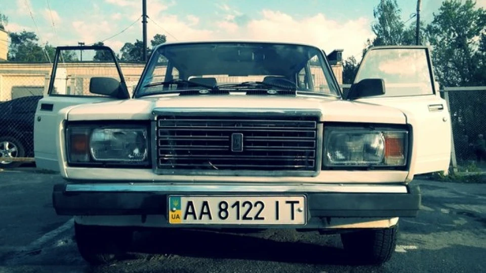 Lada 2107 3