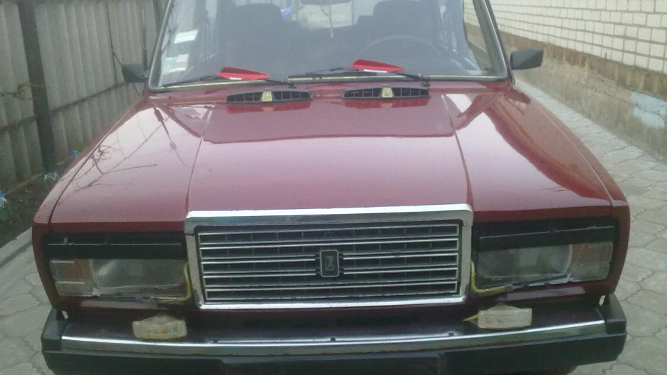 Lada 2107 2