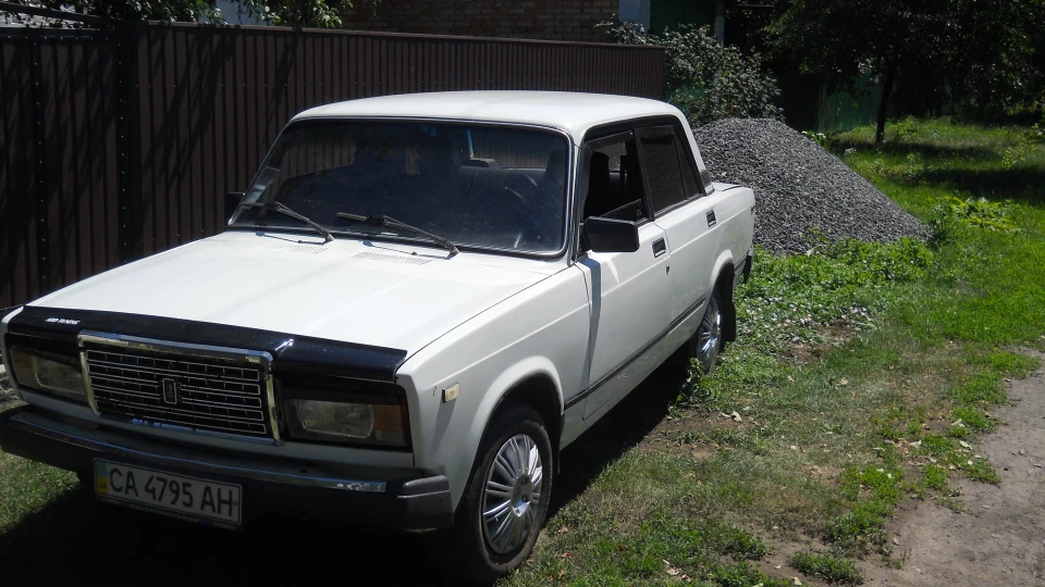 Lada 2107 5