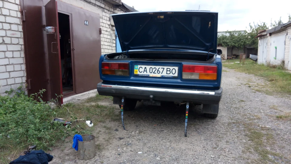 Lada 2107 3