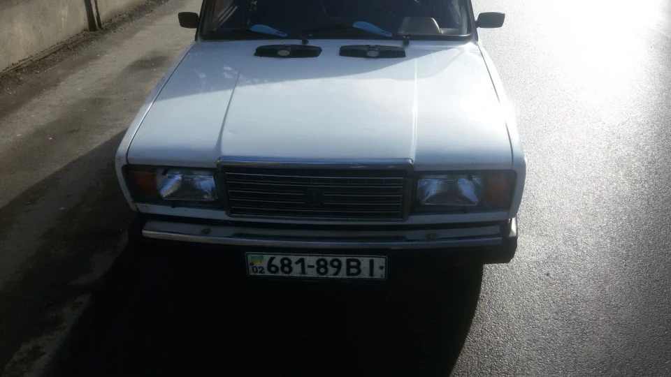 Lada 2107 2