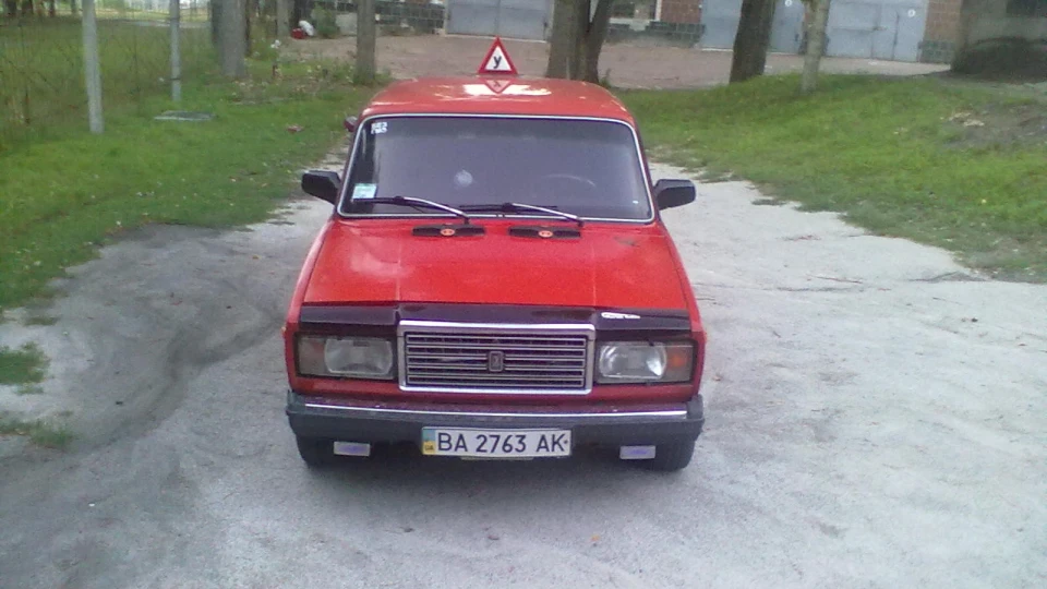 Lada 2107 2