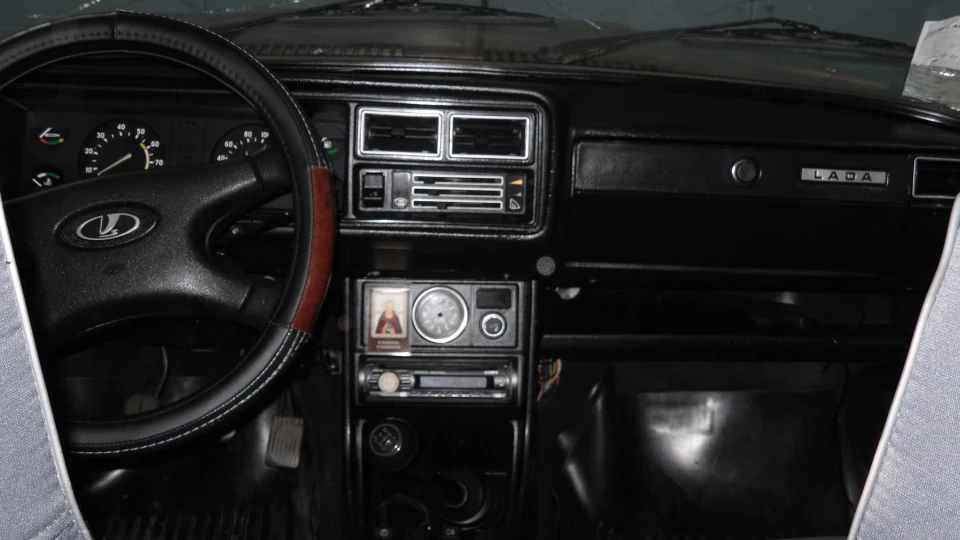 Lada 2107 2