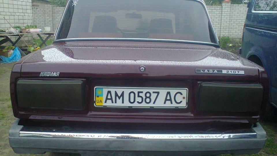Lada 2107 2
