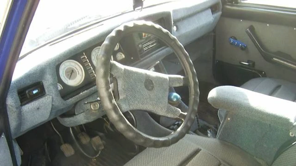 Lada 2107 5