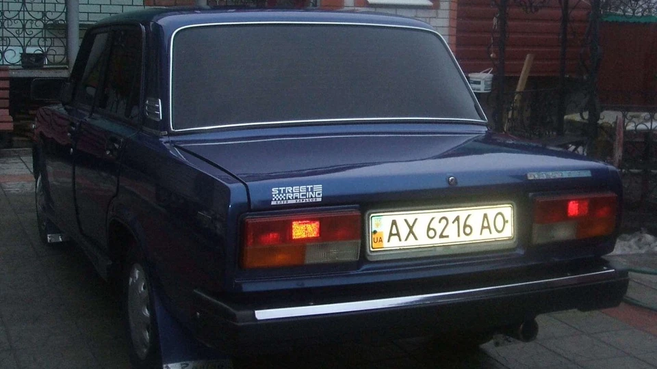 Lada 2107 3