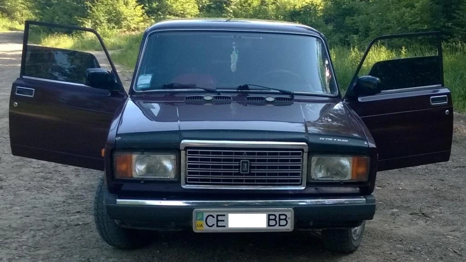 Lada 2107 2