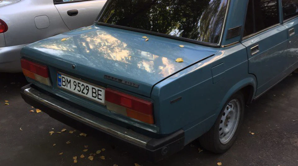 Lada 2107 3