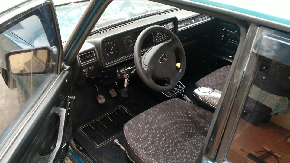 Lada 2107 3