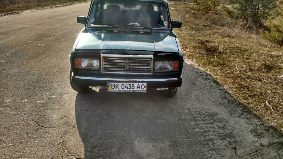 Lada 2107 4