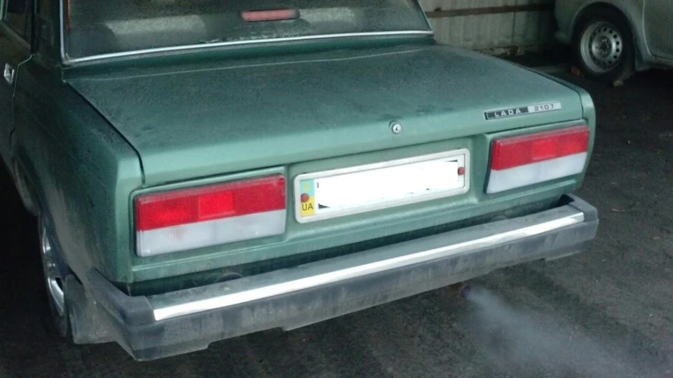 Lada 2107 4