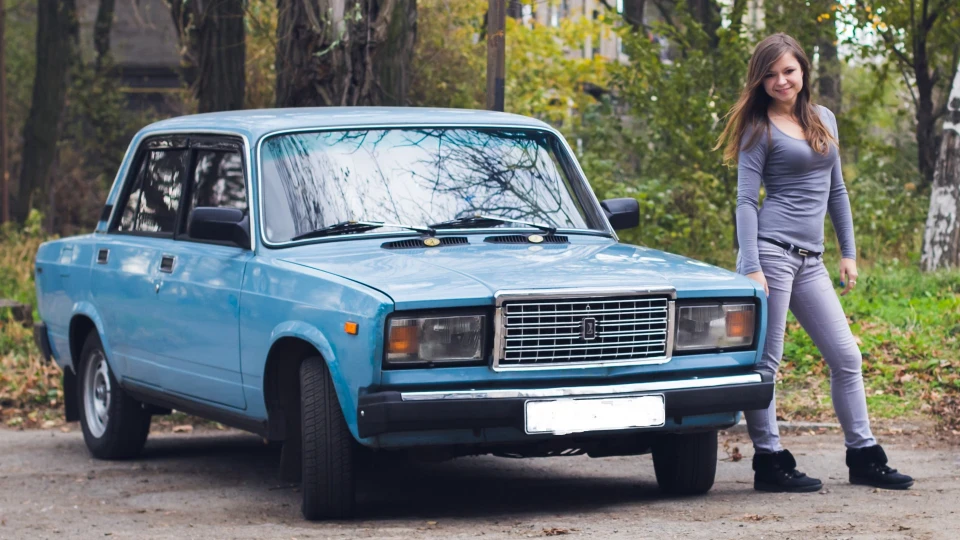 Lada 2107 2