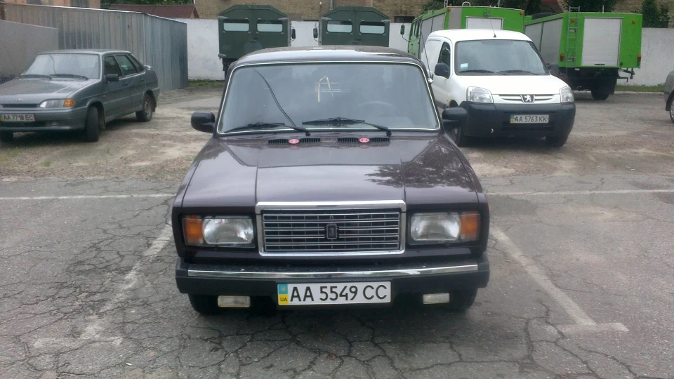 Lada 2107 2