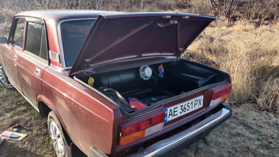 Lada 2107 2