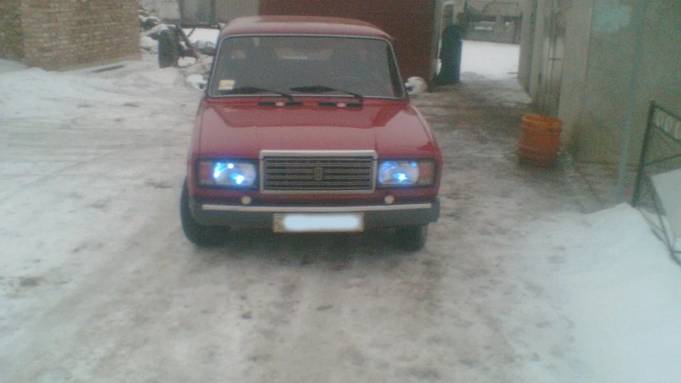 Lada 2107 2