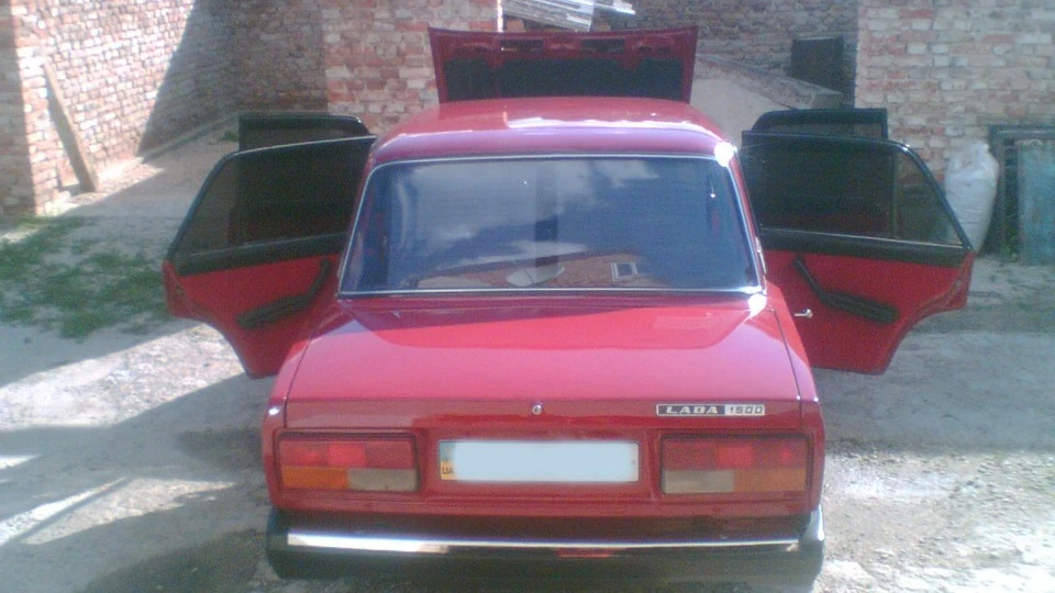 Lada 2107 3