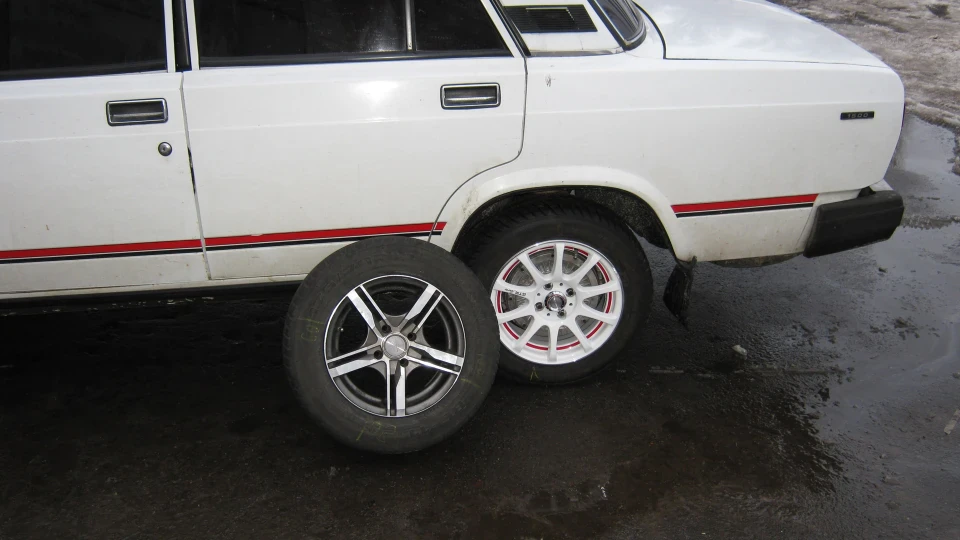 Lada 2107 3