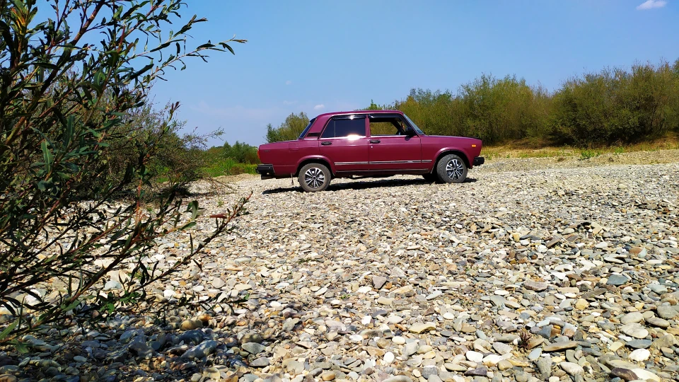 Lada 2107 2