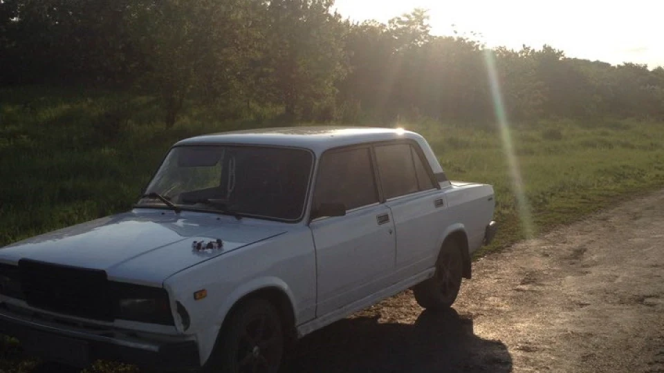 Lada 2107 2