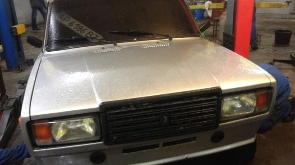 Lada 2107 2