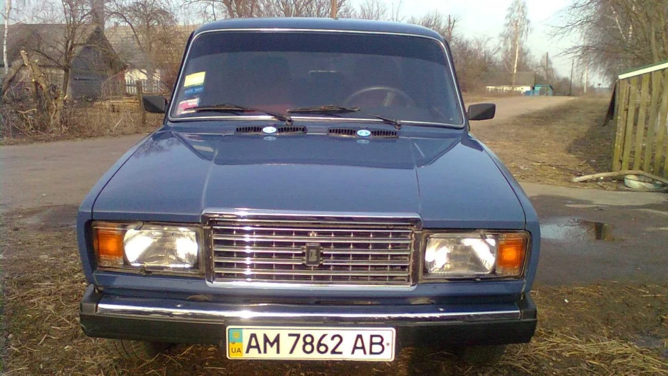 Lada 2107 5