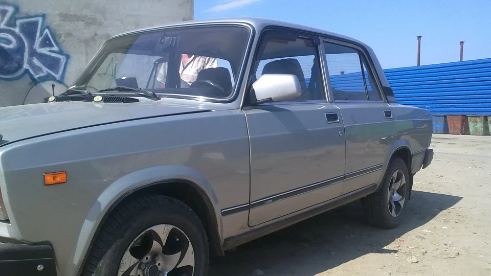 Lada 2107